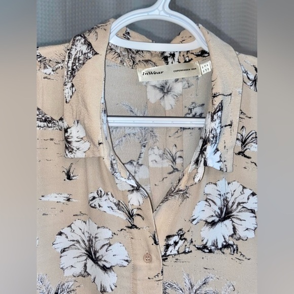 Women’s InWear Short sleeves buttoned up floral blouse size 12 - Picture 4 of 14
